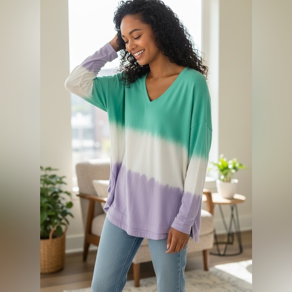 Spirit Tops - New Women’s Small Ombre spirit jersey